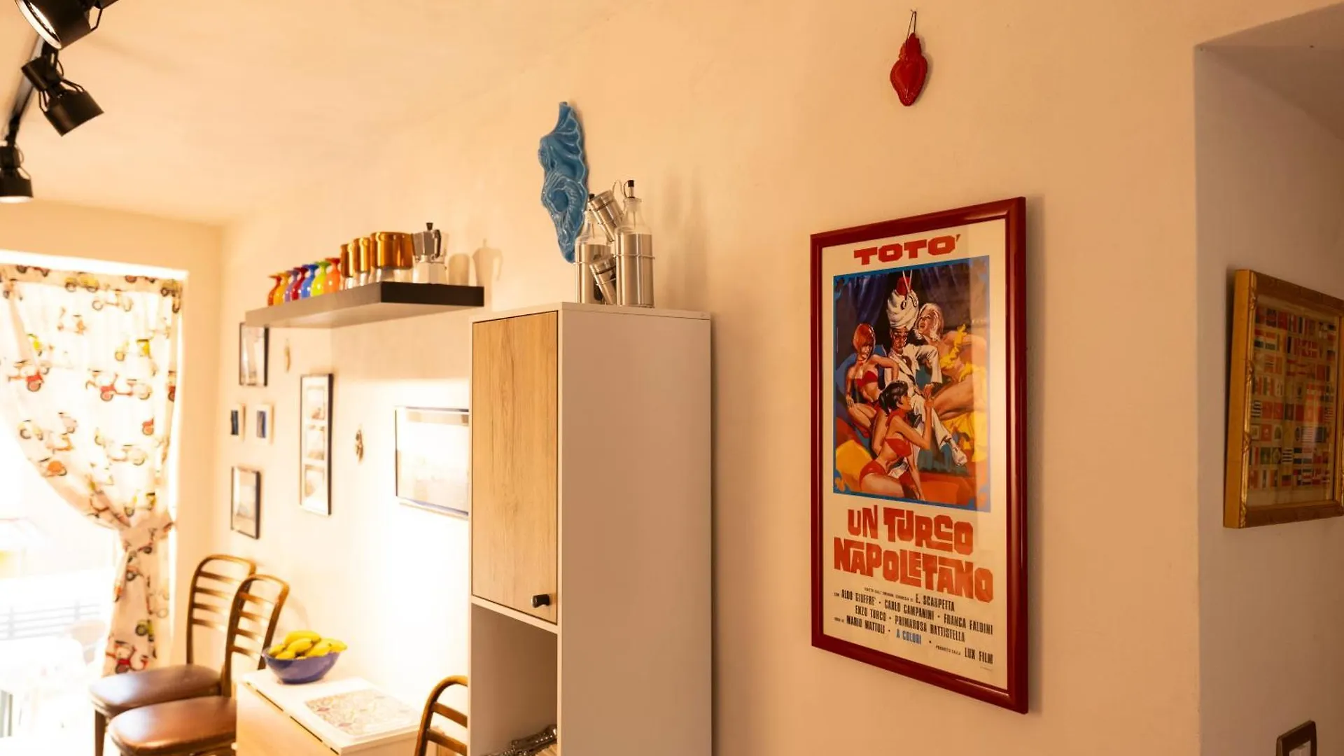 Colonna Bed Bed & Breakfast Naples